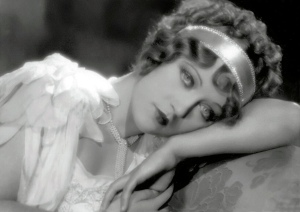 Marion Davies-1928-The Cardboard Lover